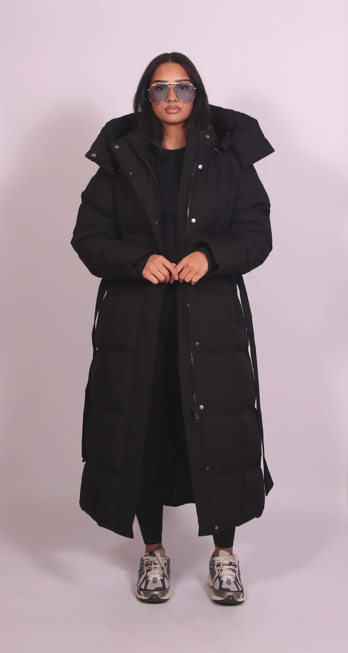 Women's Long Belted Puffer Coat with Hood, Oversized Fit and Side Pockets