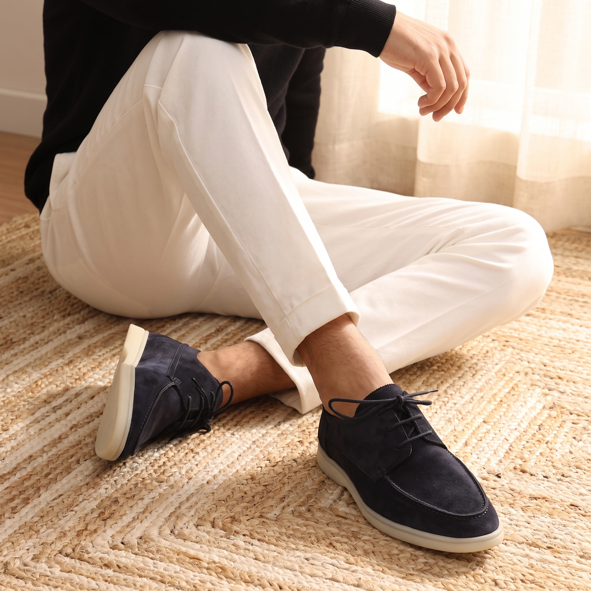 Men's Suede Lace-Up Shoes with Apron Toe and Contrast Sole
