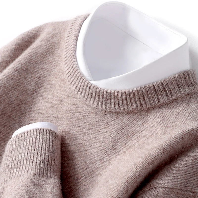 Men's Fine Knit Crewneck Sweater with Regular Fit
