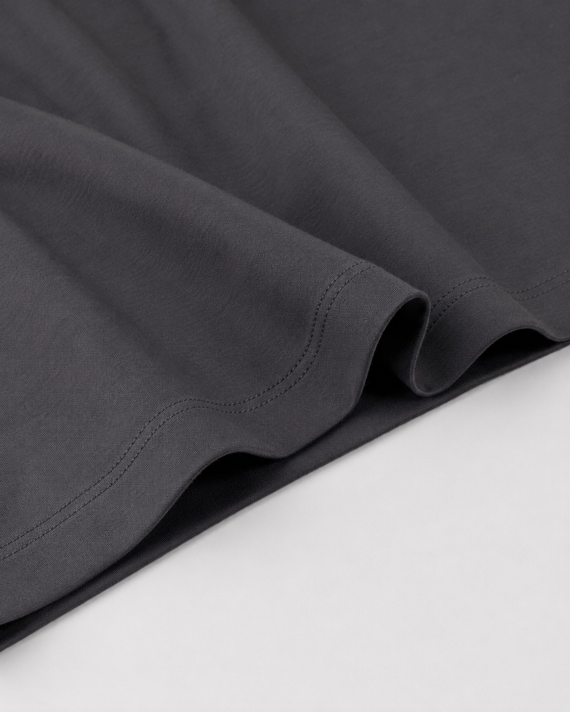 The Como Mercerized T-Shirt | Dark Grey