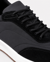 The Milano Runner | Black