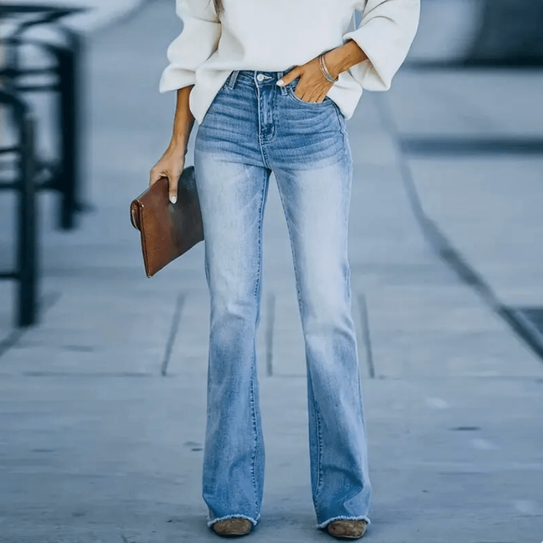 Women's Blue Vintage Wash Flare Jeans with High Waist, Fitted Thigh and Raw Hem